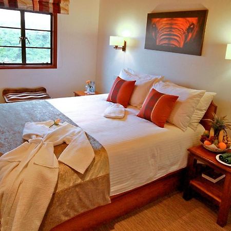 The Ark Lodge Nyeri Exteriör bild